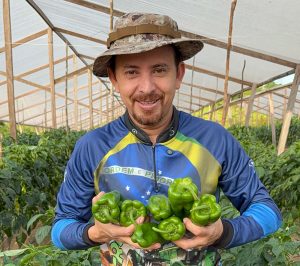 Agricultor e empresário: Cearazin Semisera